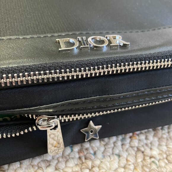 Dior Beauty Makeup Brush Set - NEW - Picture 8 of 9